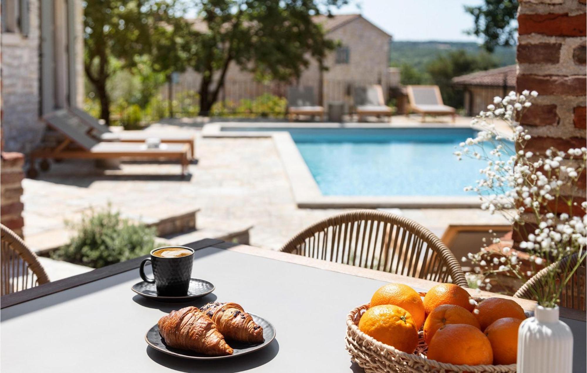 Villa Elli Sveti Lovreč Pazenatički Εξωτερικό φωτογραφία